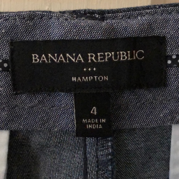 ⭐️Banana Republic shorts⭐️ - Picture 3 of 6